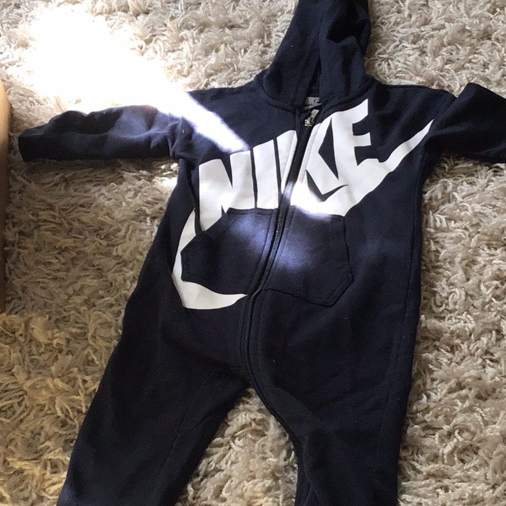 Zip up Jumper